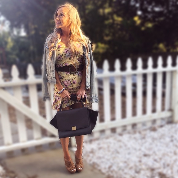 Floral dress - Picture 2 of 5